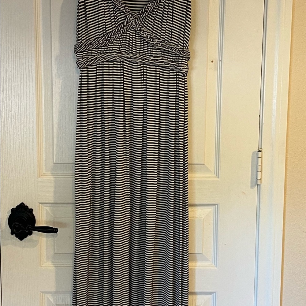 Max Studio Black and White Striped Maxi Dress